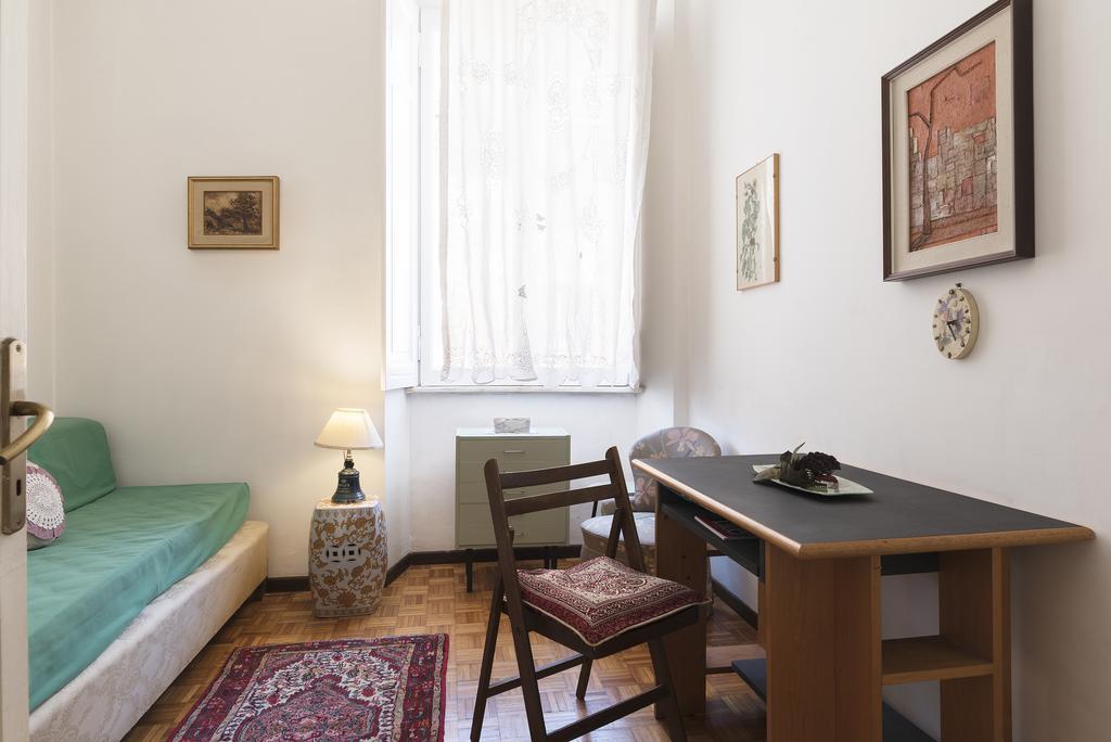 Flower'S Market Apartment - Charme Holidays Roma Dış mekan fotoğraf